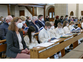 Dankwortgottesdienst der Erstkommunionkinder  (Foto: Karl-Franz Thiede)